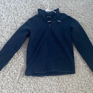 Patagonia quarter zip! Worn 2 times so very good condition!